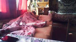 Скрытая камера: жена, матерные разговоры и секс - порно видео