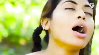 Индийский секс любовников в лесу